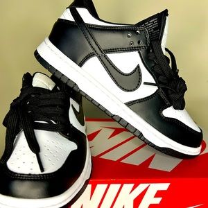 Women’s Nike dunk low